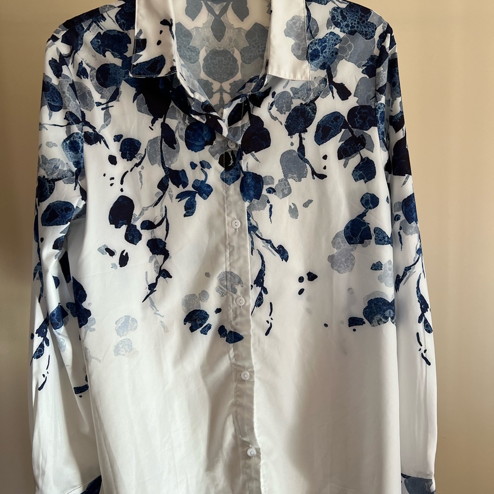 Blue and white floral blouse, size large